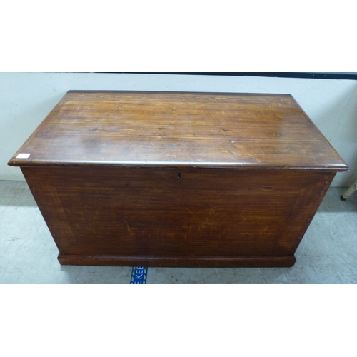 Lot 9         