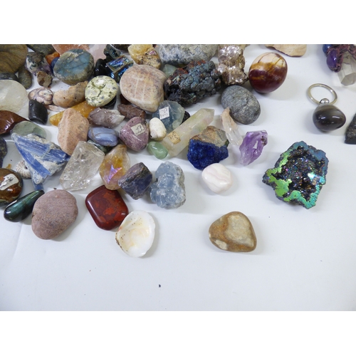 14 - Shells, rocks and minerals&nbsp; various forms