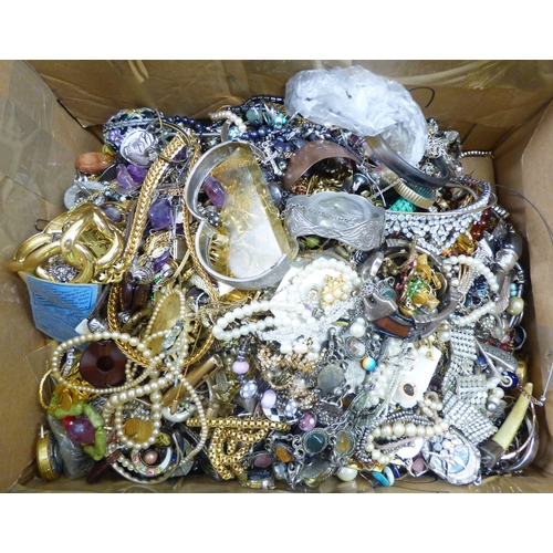 Lot 21        