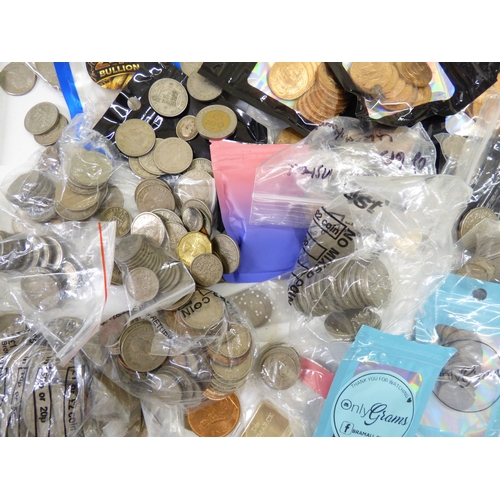 24 - Uncollated British coins: to include pre-decimal,  non-precious examples