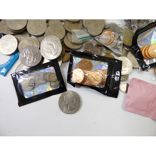 24 - Uncollated British coins: to include pre-decimal,  non-precious examples