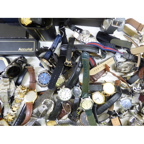 30 - Wristwatches&nbsp; variously cased and strapped