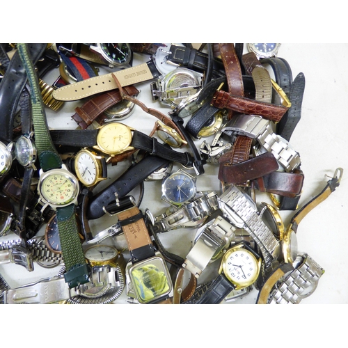 30 - Wristwatches&nbsp; variously cased and strapped