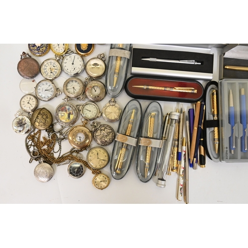 14 - Small collectables: to include modern pocket watches; variously cased pens; diecast model vehicles; ... 