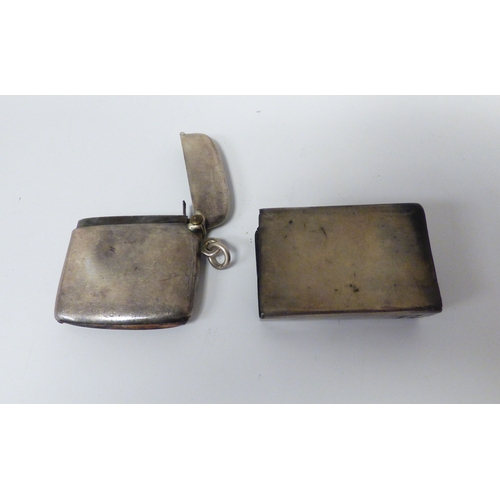 25 - A mixed lot: to include a silver vesta case&nbsp; marks indistinct