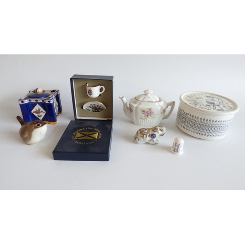 56 - Ceramics and glassware: to include a glass tankard, celebrating the Coronation of King George VI  19... 
