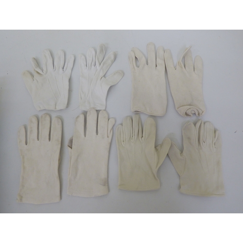 7 - Masonic related items: to include an apron and white gloves