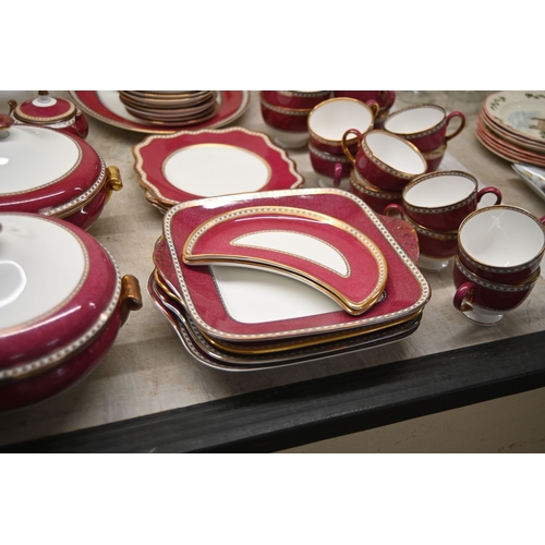 Wedgwood bone china Ulander Powder Ruby pattern tableware