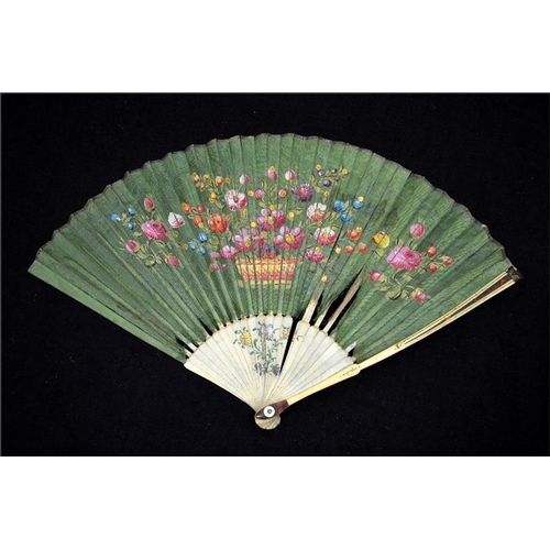 171 - λ A rare late 17th - early 18th century silk fan. The double silk leaf hand painted with an elegant ... 