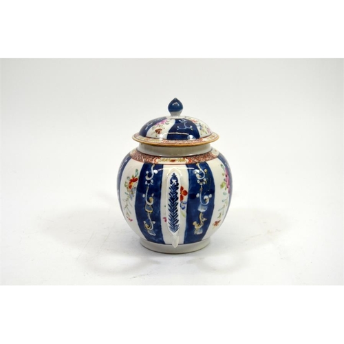 20 - A Chinese export blue and white famille rose teapot, 18th century, canon ball form, 14cm high