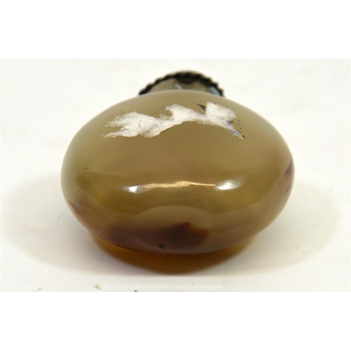 61 - A Chinese agate snuff bottle, plain polished form