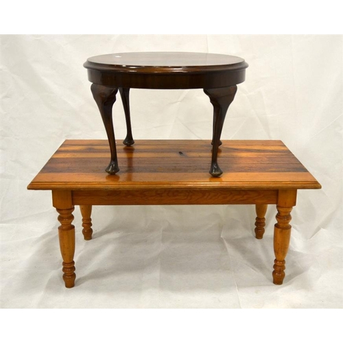 265 - A pine coffee table and reproduction mahogany veneered George II style occasional table on cabriole ... 