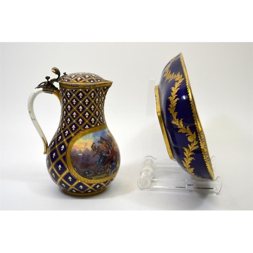 1599 - A 19th century Sevres style jug and bowl, verso 'Bayard sur le pont de Garigliano (Decembre 1503) Do... 