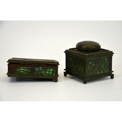 87 - Tiffany Studios, a bronze and glass box, number 800, together with an inkwell, the casket with Pine ... 