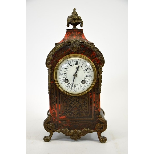 91 - A 19th century Boulle work clock, the 3.5 inch white enamelled dial within a tortoiseshell and chase... 