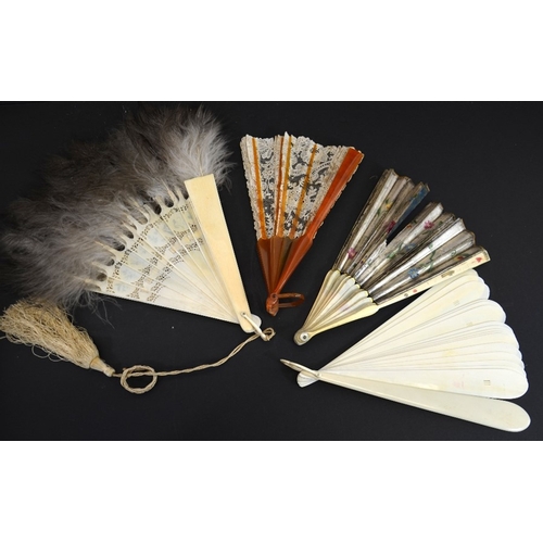 67 - A group of four assorted 18th and 19th century ladies fans, length of longet 26cm (4)