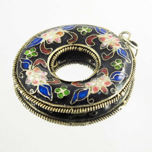 148 - A Chinese silver gilt and cloisonné enamelled pendant, circular doughnut ring form, decorated with f... 