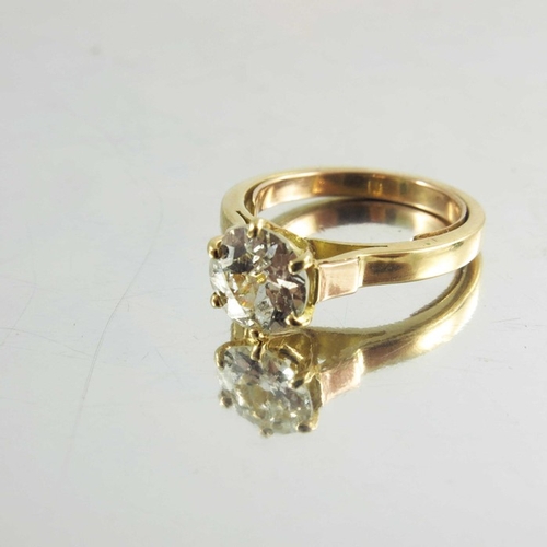 171 - An Art Deco 18ct Yellow Gold diamond solitaire ring, French circa 1930, the old cut circular diamond... 