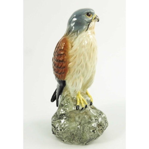 372 - Beneagles Scotch whisky, a group of six ceramic decanters modelled as birds of prey (6)