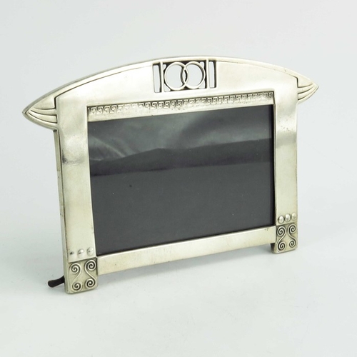 604 - WMF, a pair of Jugendstil silver plated photo frames, rectangular landscape form, the lozenge top pi... 