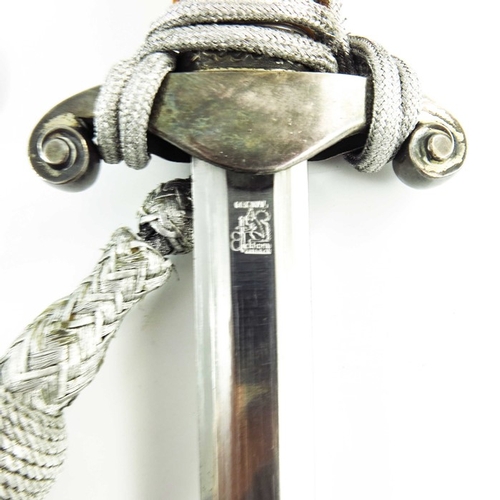 635 - World War Two German Army (Wehrmacht) Officer's dress dagger, housed in hammered scabbard with silve... 