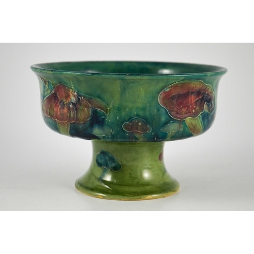 1122 - William Moorcroft for James MacIntyre, a Claremont pedestal bowl, circa 1905, flaredd cylindrical dr... 