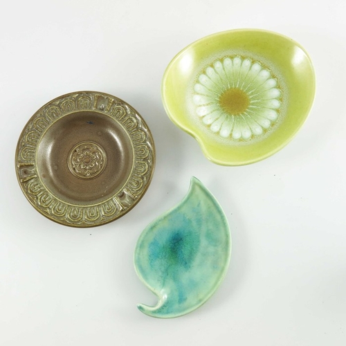 1285 - Pilkington, three Royal Lancastrian dishes, 1907 to circa 1972, including a leaf shaped dish, 1950s ... 