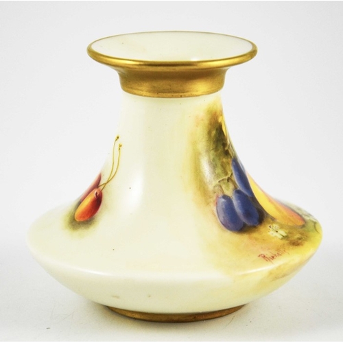 1480 - A Royal Worcester posy vase, 1919, hand painted with plums and damsons on a coloured ground by Ricke... 