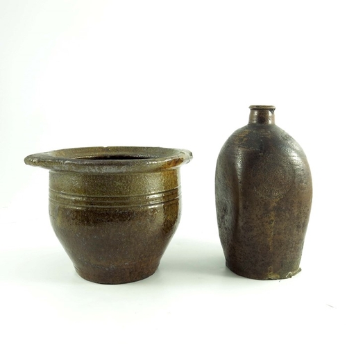 1581 - A stoneware bottle and a 16th century green glazed pot, 20cm high (2)