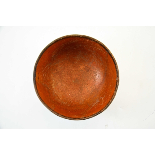 539 - A pre-Columbian earthenware bowl, footed form, painted with wild animals, 16.5cm wide