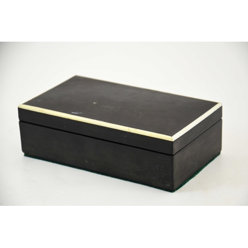 542 - An Art Deco ebony and bone strung box, cuboid form, boxwood lined, 18cm wide, 6cm high, 10.5cm deep