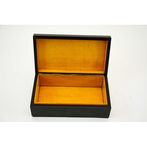 542 - An Art Deco ebony and bone strung box, cuboid form, boxwood lined, 18cm wide, 6cm high, 10.5cm deep