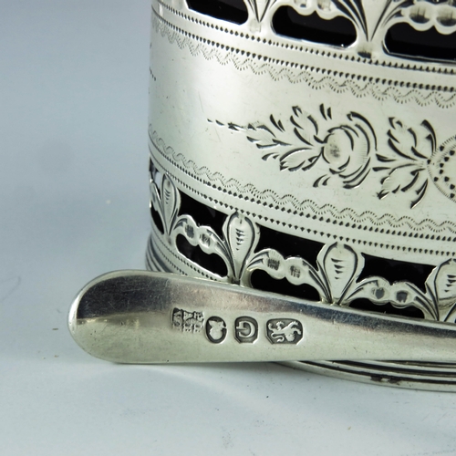 2007 - Peter, Ann and William Bateman, London 1800, a George III silver mustard pot, straight sided oval fo... 