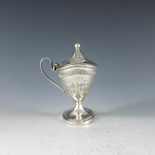 2018 - Duncan Urquhart and Naphtali Hart, London 1797, a George III silver mustard pot, bright cut engaved ... 