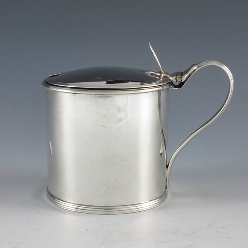 2025 - Robert I & David Hennell, London 1796, a George III silver mustard pot of straight sided cylindrical... 