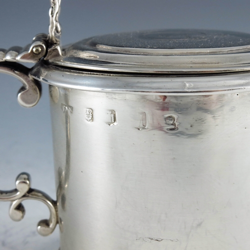 2039 - John McKay, Edinburgh 1817, a George III Scottish silver mustard pot plain cylindrical form with ste... 