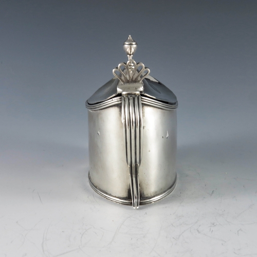 2052 - Alexander Field, London 1794, a George III silver oval straight sided mustard pot with reeded border... 