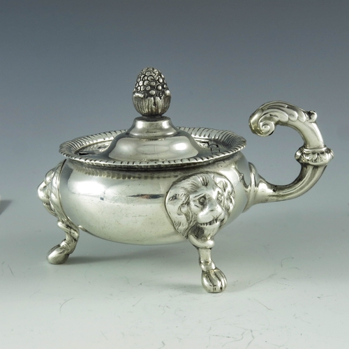 2060 - S C Younge and Co., Sheffield 1813, a George III silver mustard pot, squat ovoid form, on three lion... 