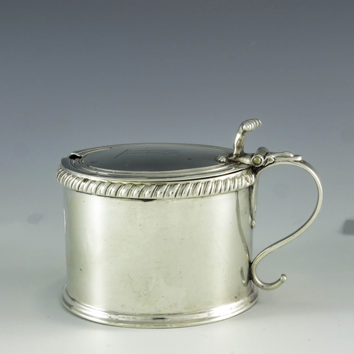 2062 - Matthew Boulton, Birmingham 1816, a George III silver mustard pot, drum form, with gadrooned border,... 