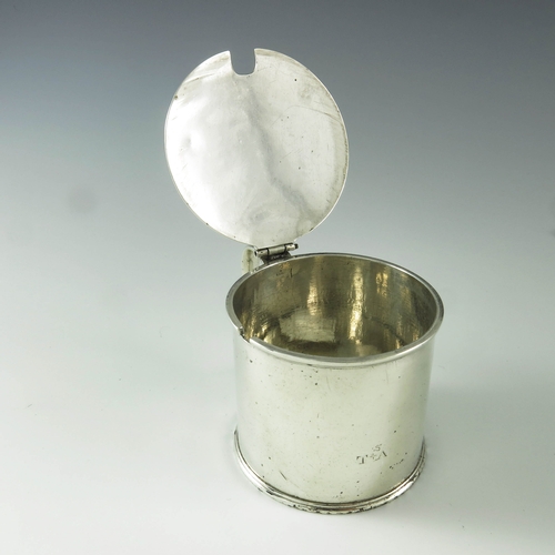 2065 - John Jobson, Newcastle circa 1770, a George III Provincial silver mustard pot of plain cylindrical f... 