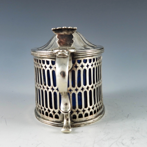 2070 - Andrew Fogelberg, London 1791, a George III silver mustard pot of straight sided oval form pierced w... 