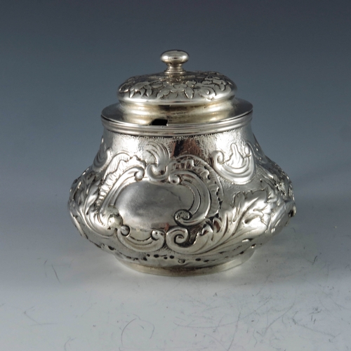 2082 - Rebecca Emes and Edward Barnard, London 1819, a George III silver mustard pot, bulbous form, embosse... 