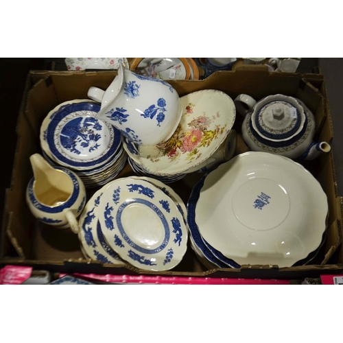 21 - Royal Cauldon blue dragon part dinner set, Doulton 'Blueberry' (side plates and a quantity of sundry... 