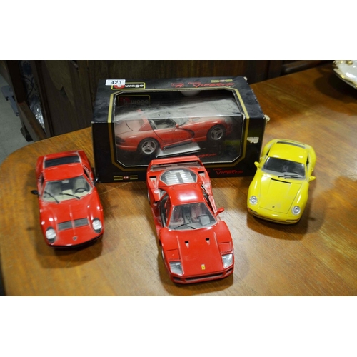 423 - Burago Dodge Viper RT/10 1992, boxed and three other Burago models.  (4)