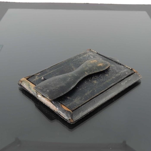 76 - A Victorian silver photo frame, Deakin and Francis, Birmingham 1898, rectangular form, reticulated a... 