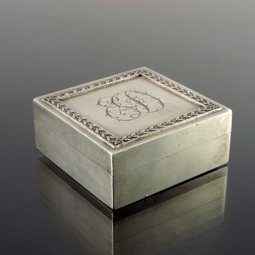 31 - An Imperial Russian Silver snuff box, Carl Edvard Bolin, Moscow circa 1908, cuboid form, with cast l... 