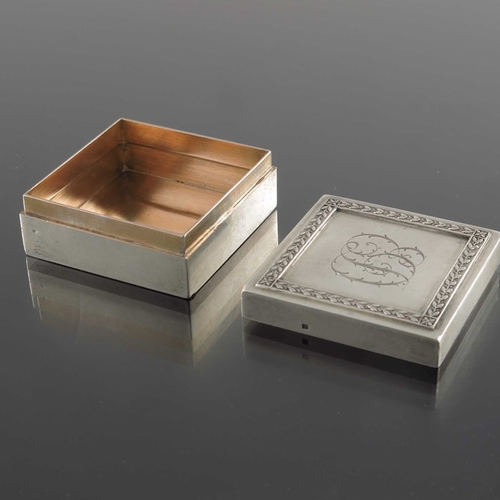 31 - An Imperial Russian Silver snuff box, Carl Edvard Bolin, Moscow circa 1908, cuboid form, with cast l... 