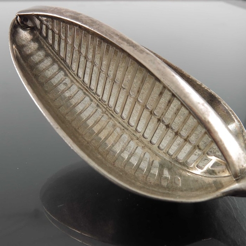 98 - A George III silver metamorphic basting strainer spoon, William Eley, William Fearn and William Chaw... 