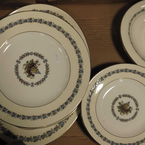 7 - A set of eight Wedgwood 'Appledore' pattern dinner plates,  eight dessert plates, three serving dish... 