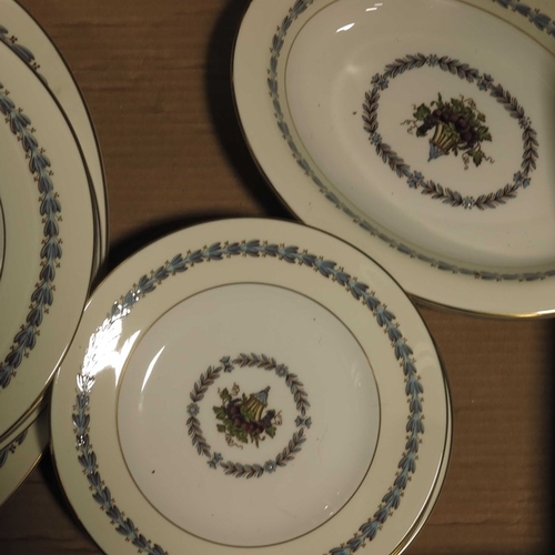 7 - A set of eight Wedgwood 'Appledore' pattern dinner plates,  eight dessert plates, three serving dish... 